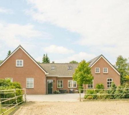 B&B De Raamberg Zundert ภายนอก รูปภาพ