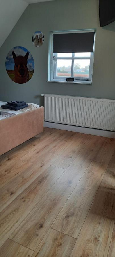 B&B De Raamberg Zundert ภายนอก รูปภาพ